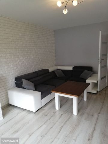 Mieszkanie 3-pokojowe Warszawa Jelonki, ul. Szeligowska. Zdjęcie 1