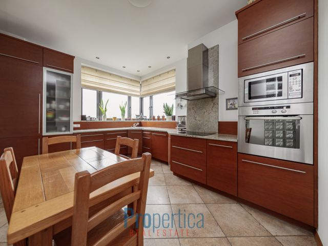 Mieszkanie 5-pokojowe Warszawa Śródmieście, ul. Podchorążych. Zdjęcie 9