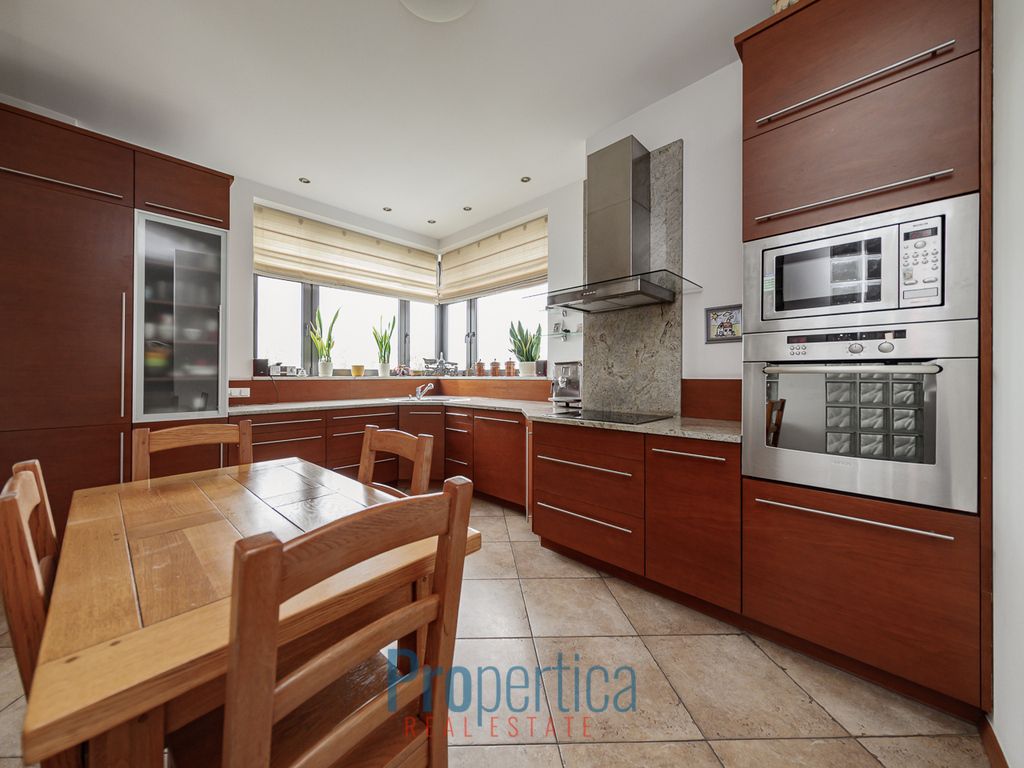 Mieszkanie 5-pokojowe Warszawa Śródmieście, ul. Podchorążych. Zdjęcie 9