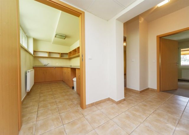 Biuro Bielsko-Biała Olszówka Górna. Zdjęcie 8