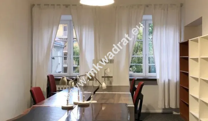 Biuro Warszawa Śródmieście, al. "Solidarności"