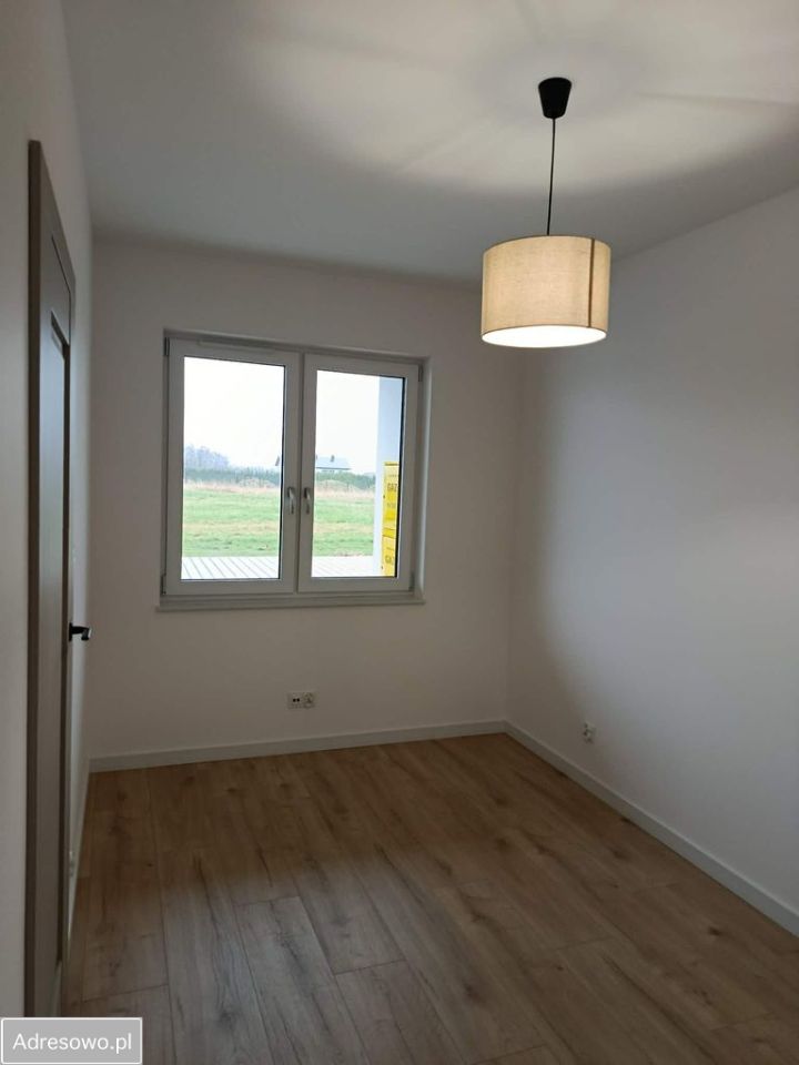 Mieszkanie 3-pokojowe Zaczernie. Zdjęcie 4