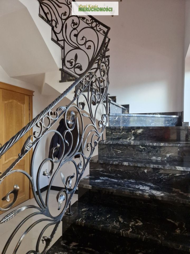 dom wolnostojący, 5 pokoi Grodzisk Mazowiecki. Zdjęcie 4