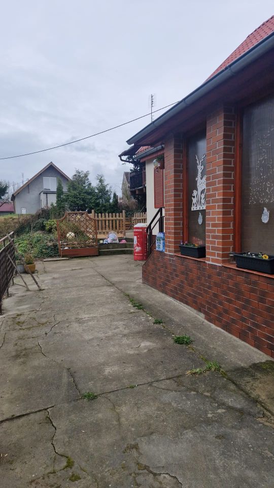 dom wolnostojący, 4 pokoje Popęszyce. Zdjęcie 2