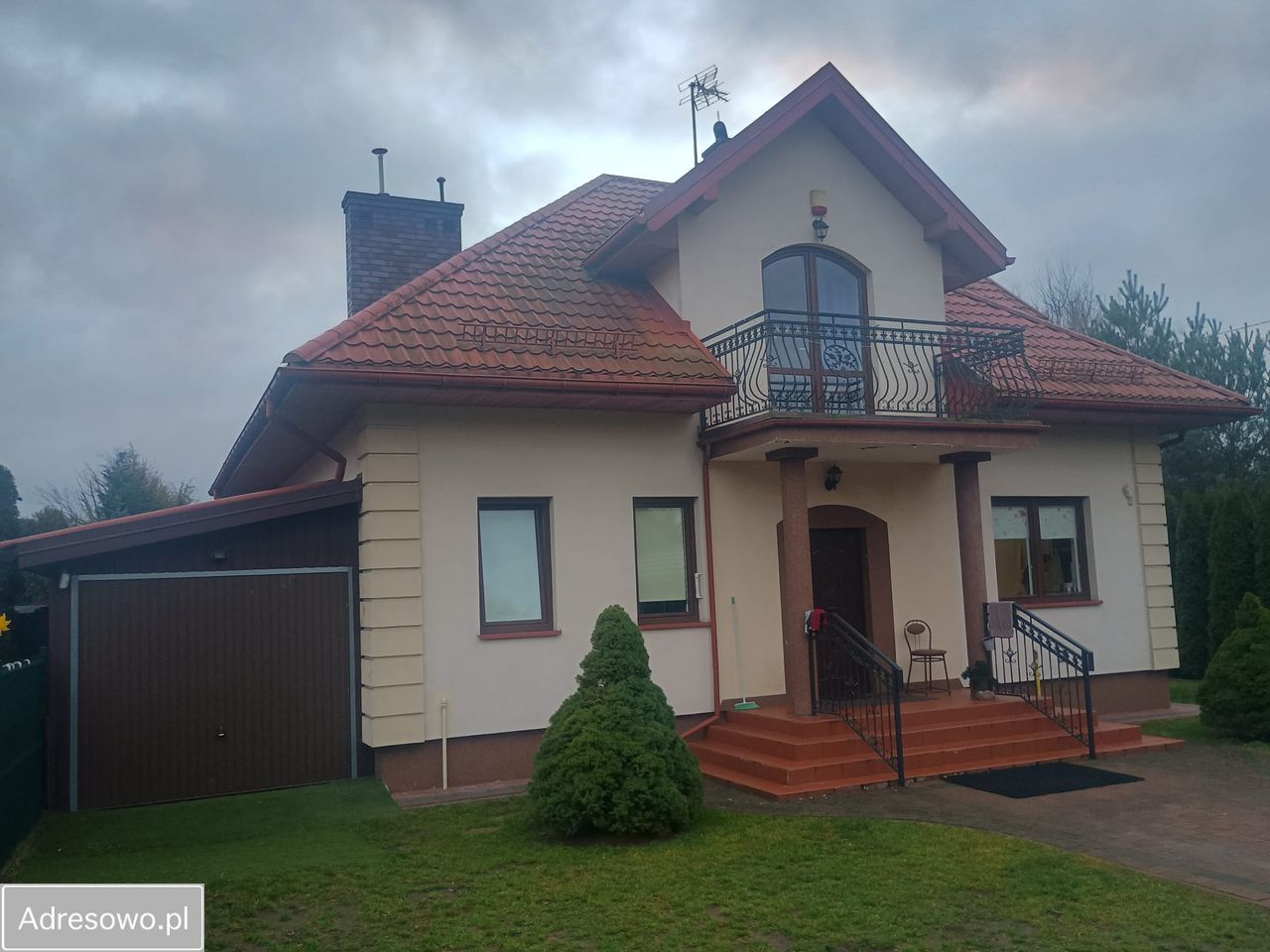 dom wolnostojący, 5 pokoi Kuligów, ul. Radzymińska