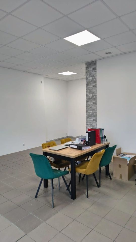 Lokal Bełk, ul. Główna. Zdjęcie 2