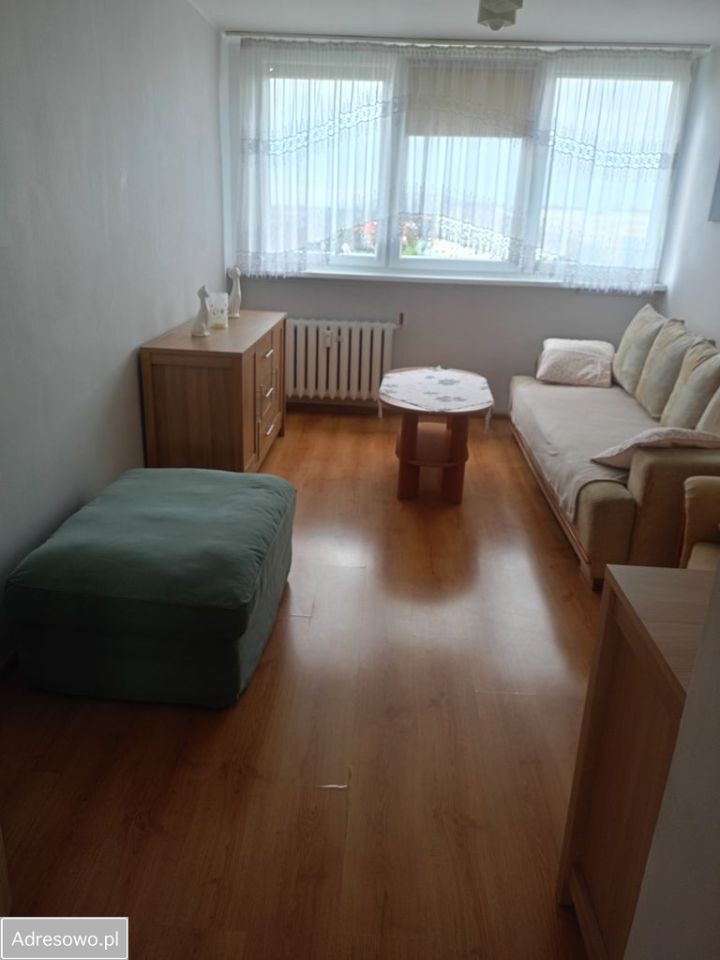 Mieszkanie 3-pokojowe Legnica. Zdjęcie 4