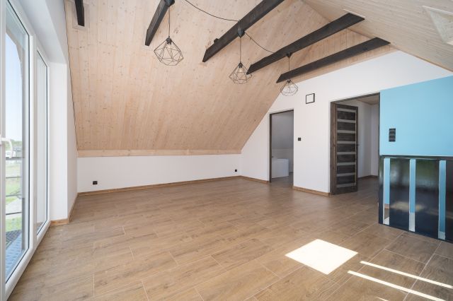 dom wolnostojący, 3 pokoje Pilchy. Zdjęcie 12