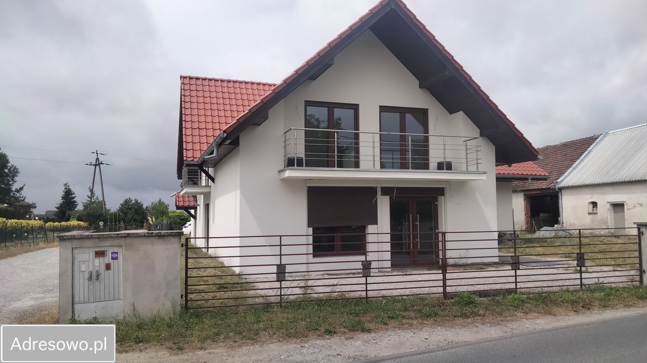 dom wolnostojący, 6 pokoi Nadolice Małe, ul. Zielona. Zdjęcie 3