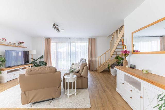 dom wolnostojący, 5 pokoi Góra Kalwaria, ul. Zakalwaria. Zdjęcie 4