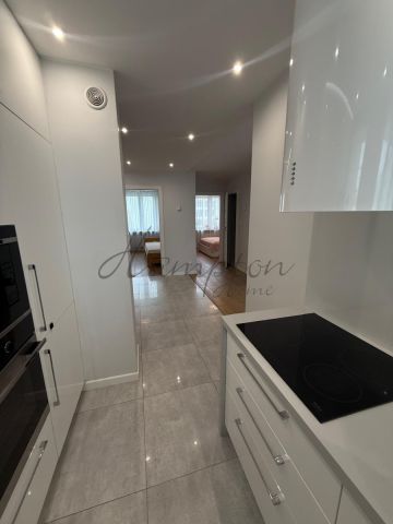 Mieszkanie 3-pokojowe Warszawa Ursynów, ul. Hawajska. Zdjęcie 3