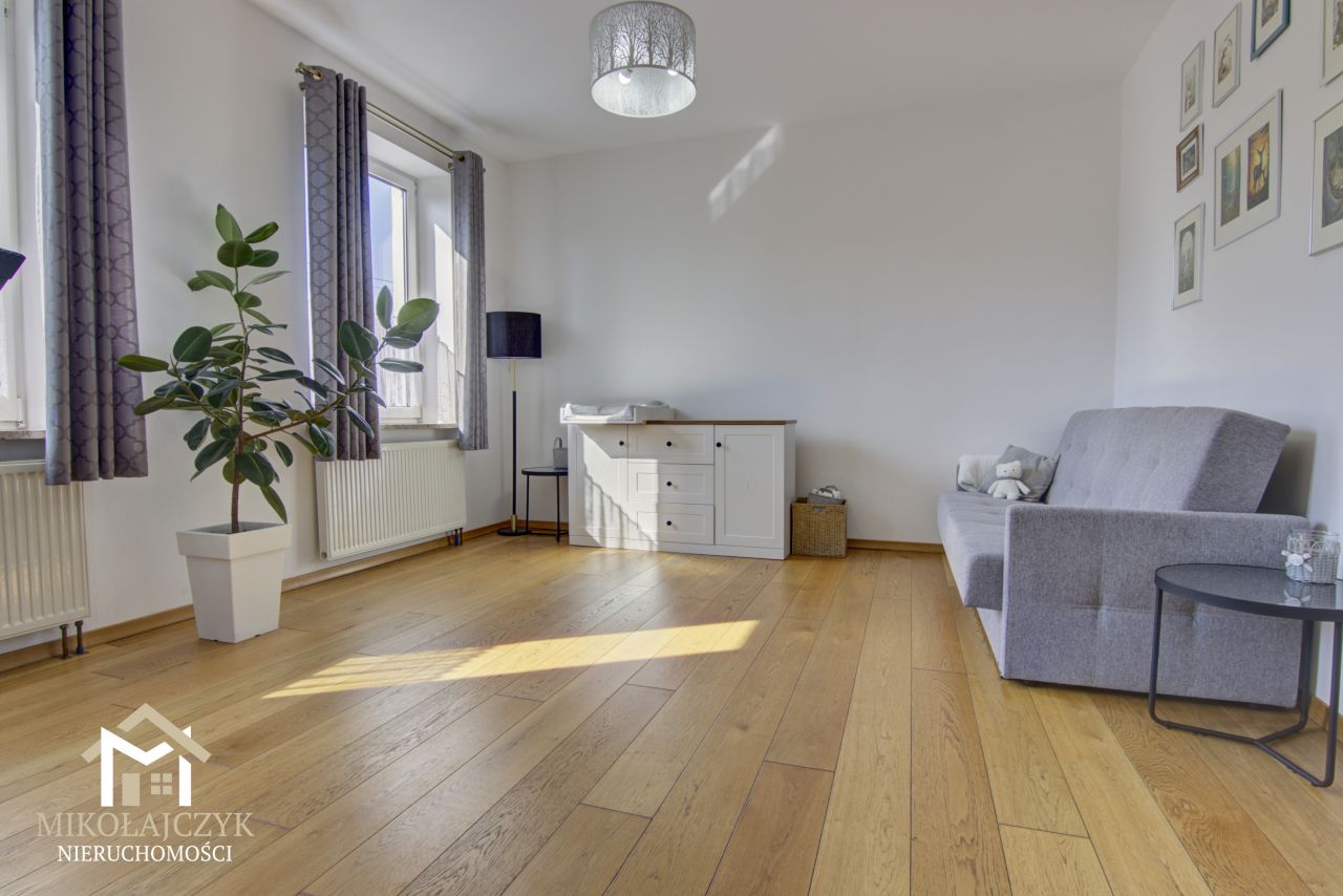 kamienica, 5 pokoi Samolubie. Zdjęcie 5