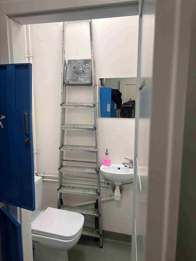 Lokal Kraków Zabłocie, ul. Tadeusza Romanowicza. Zdjęcie 3