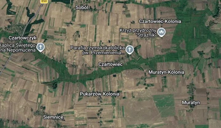 Działka rolna Czartowiec, Czartowiec