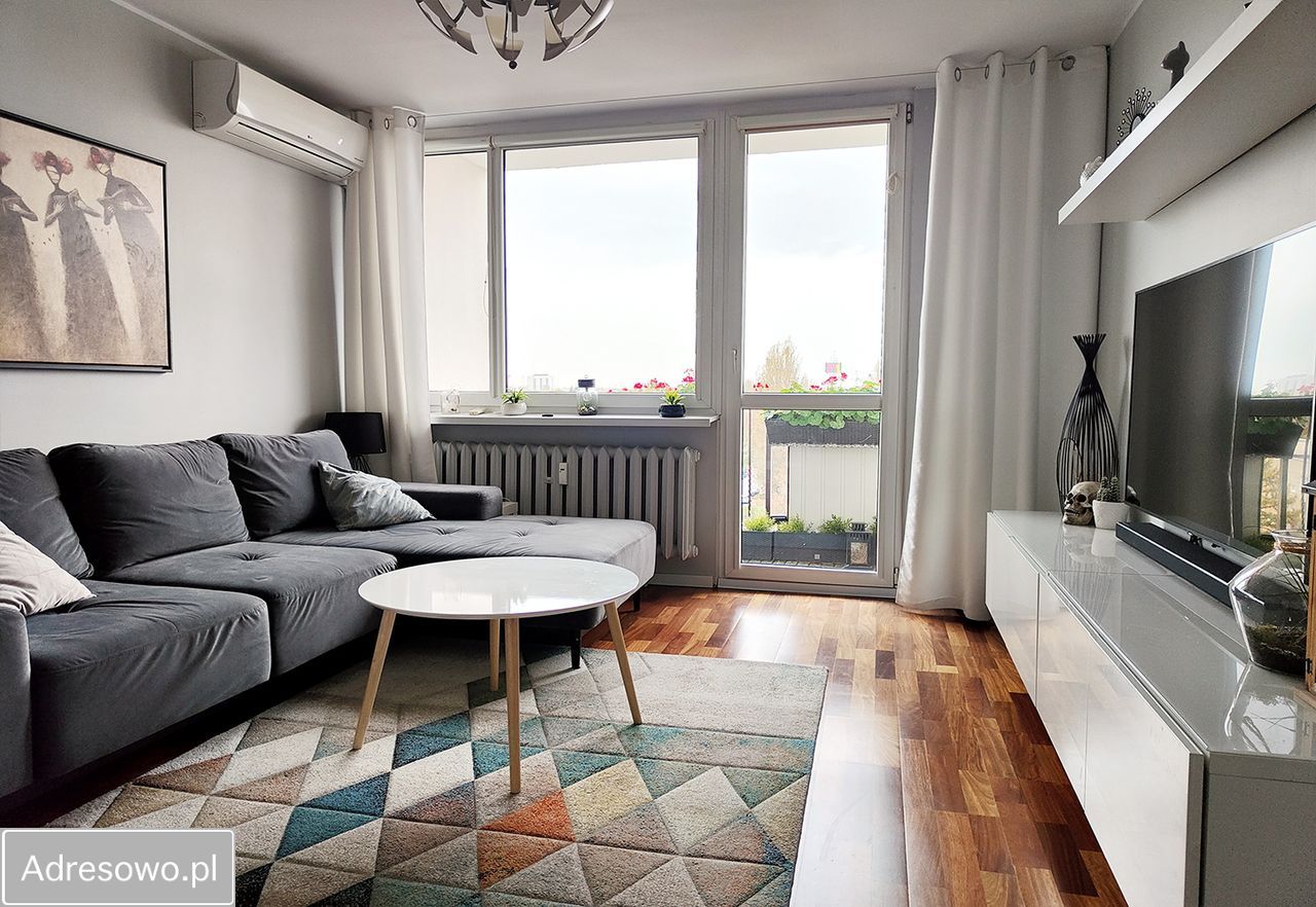 Częstochowa Północ, ul. Baczyńskiego Mieszkanie - 3 pokoje - 59 m² - 7 piętro