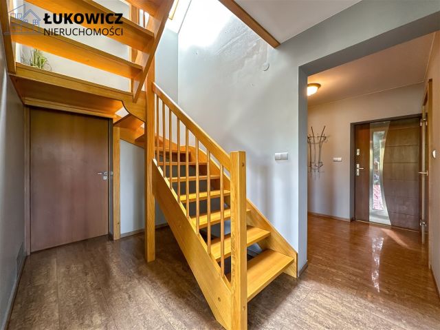 dom wolnostojący, 4 pokoje Bielsko-Biała Komorowice Krakowskie. Zdjęcie 24