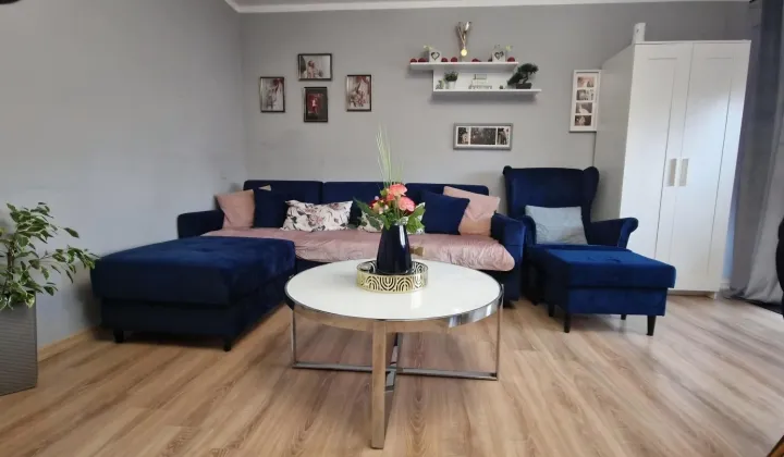 Mieszkanie 4-pokojowe Długie