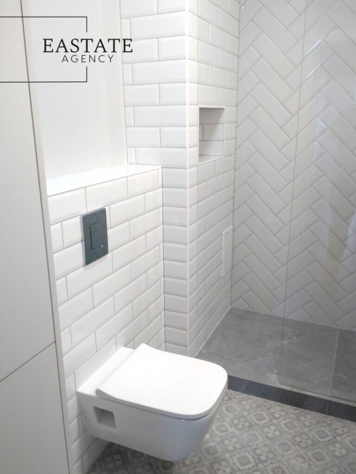 Biuro Warszawa, pl. Konstytucji. Zdjęcie 13