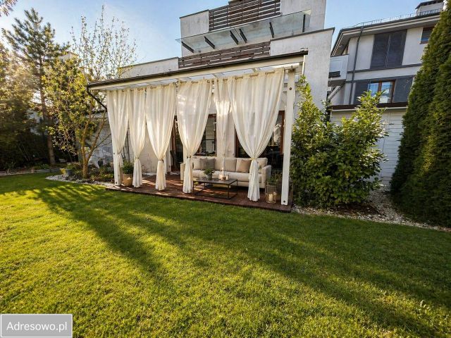 Mieszkanie 4-pokojowe Dąbrówka, ul. Zamkowa. Zdjęcie 1