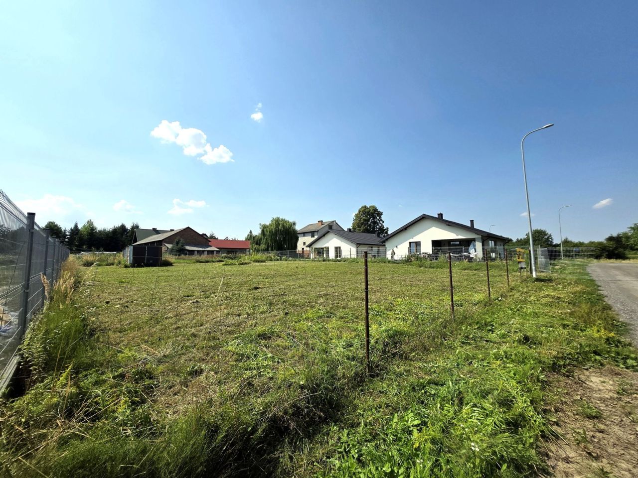 Działka budowlana Zamość Karolówka, ul. Braterstwa Broni. Zdjęcie 1
