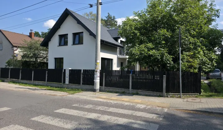 dom wolnostojący, 6 pokoi Międzyborów