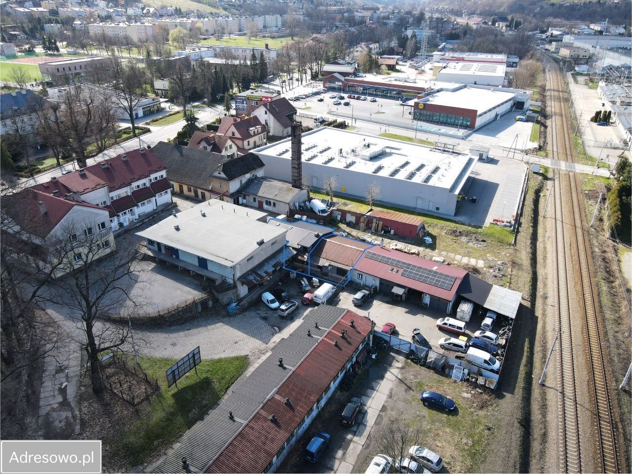 Lokal Sucha Beskidzka, ul. Adama Mickiewicza. Zdjęcie 2