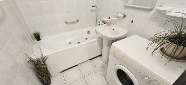 Mieszkanie 3-pokojowe Toruń Na Skarpie, ul. Ludwika Ślaskiego. Zdjęcie 17