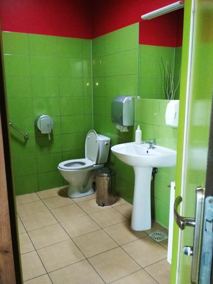 Lokal Kraków Czyżyny, os. Dywizjonu 303. Zdjęcie 9