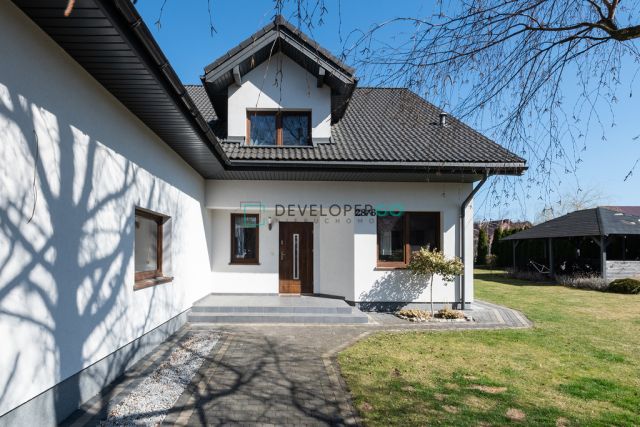 dom wolnostojący, 6 pokoi Sielachowskie. Zdjęcie 2