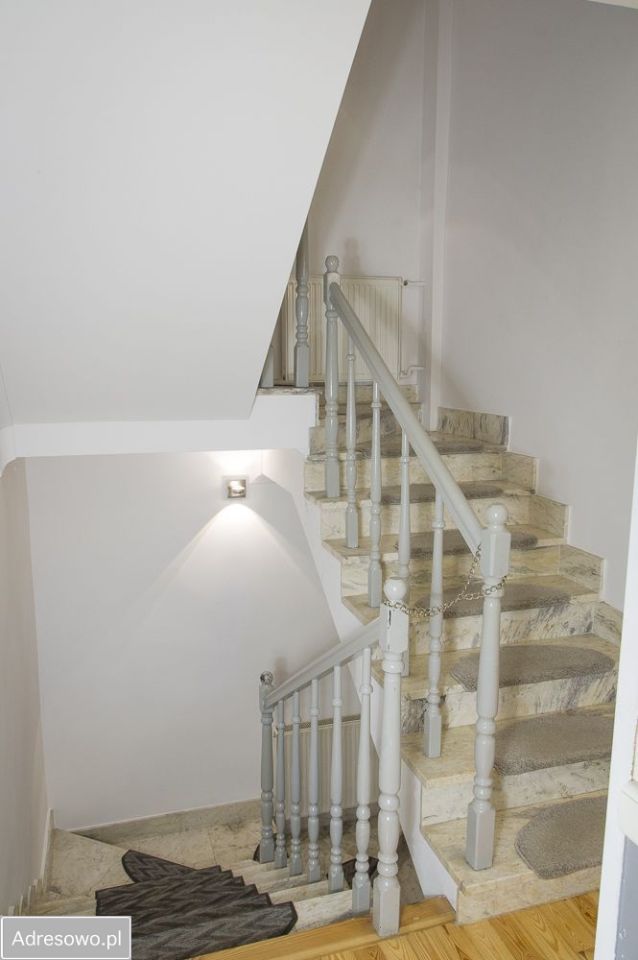 dom wolnostojący, 7 pokoi Konopiska. Zdjęcie 3