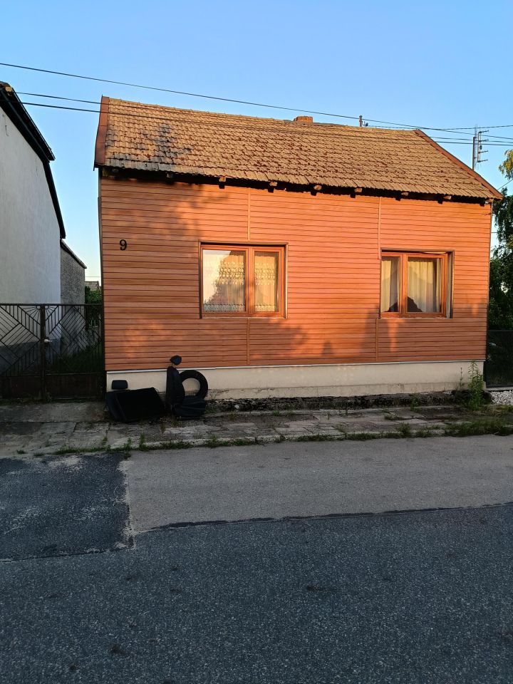 dom wolnostojący, 2 pokoje Zawiercie Kromołów, ul. Piaskowa
