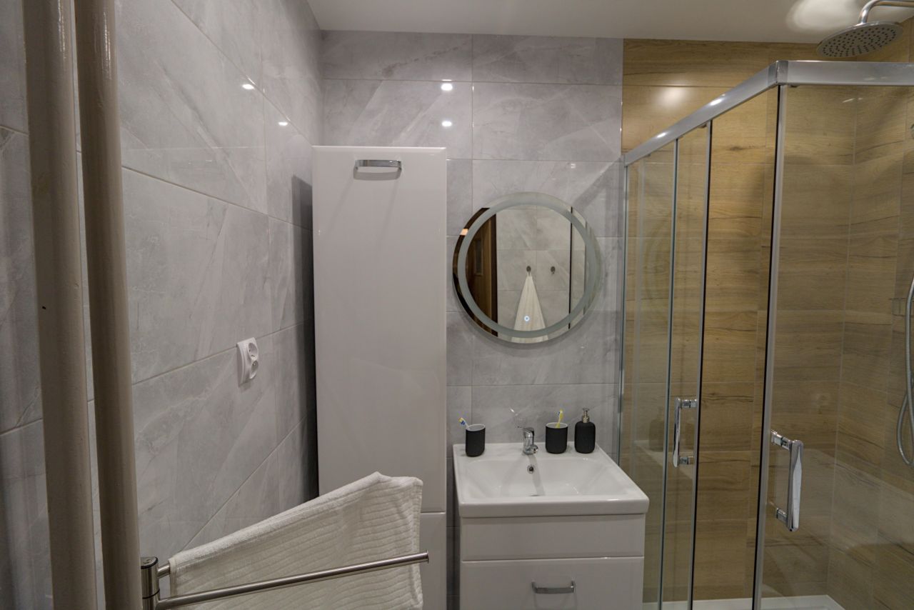 Mieszkanie 3-pokojowe Tomaszów Mazowiecki, ul. dr. Seweryna Sterlinga. Zdjęcie 5