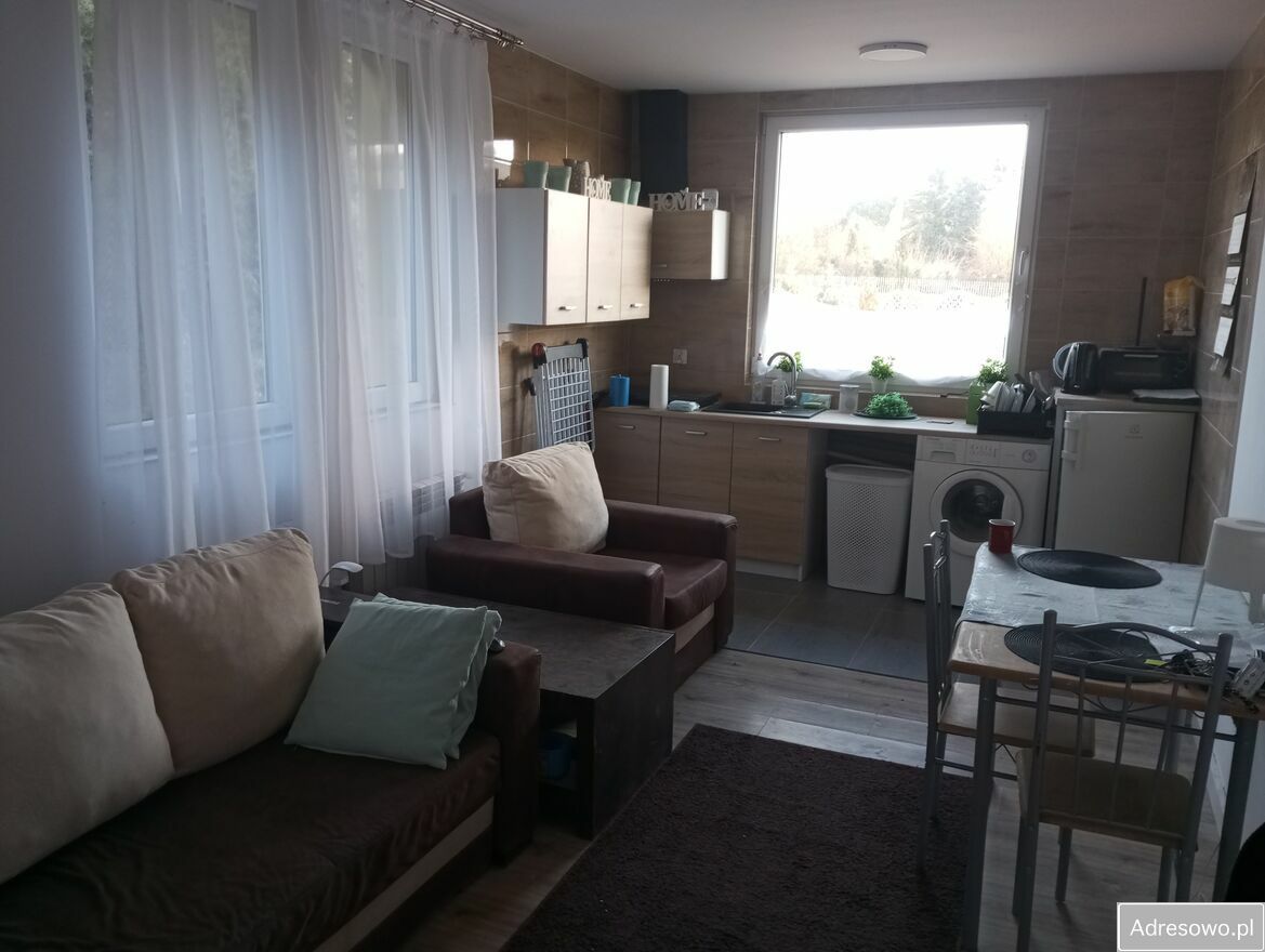 dom wolnostojący, 4 pokoje Łódź Widzew, ul. Wiączyńska. Zdjęcie 2