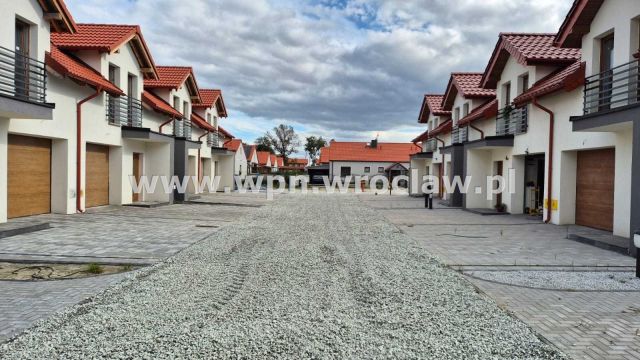 dom szeregowy, 4 pokoje Miłoszyce. Zdjęcie 3