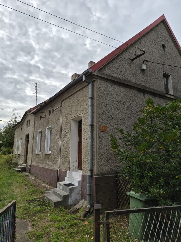 gospodarstwo, 5 pokoi Brodów, Brodów. Zdjęcie 1