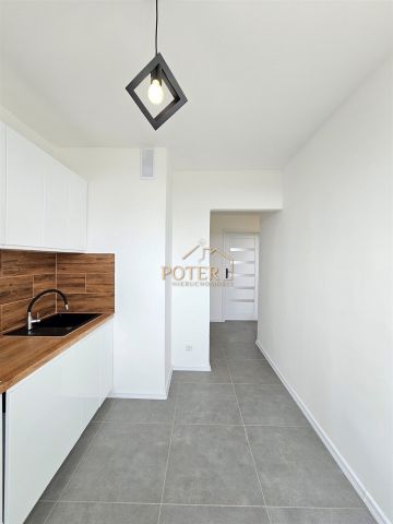 Mieszkanie 3-pokojowe Wrocław Krzyki. Zdjęcie 3