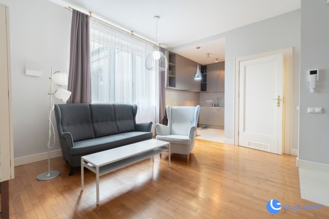 Mieszkanie 2-pokojowe Kraków Stare Miasto, ul. Józefa Sarego. Zdjęcie 1