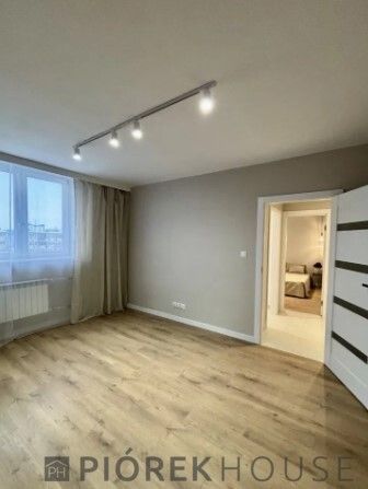 Mieszkanie 3-pokojowe Warszawa Mokotów, ul. Czerniakowska. Zdjęcie 2