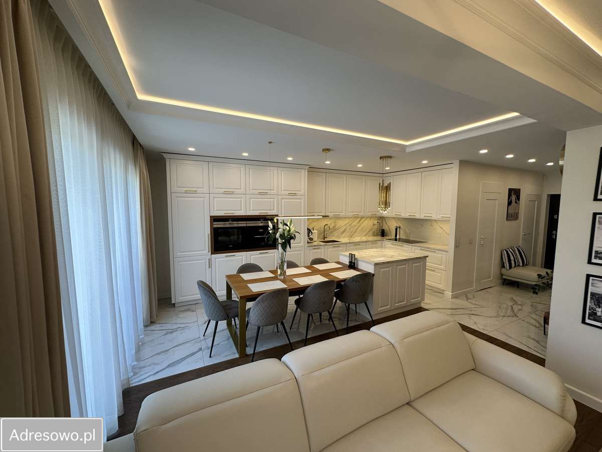 dom szeregowy, 7 pokoi Wrocław Jagodno. Zdjęcie 3