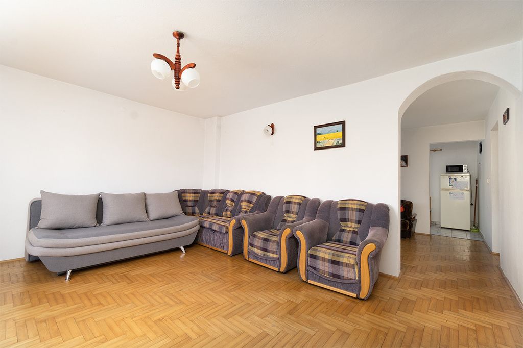 dom wolnostojący, 6 pokoi Jedlicze, ul. dr. Michała Drozdowicza