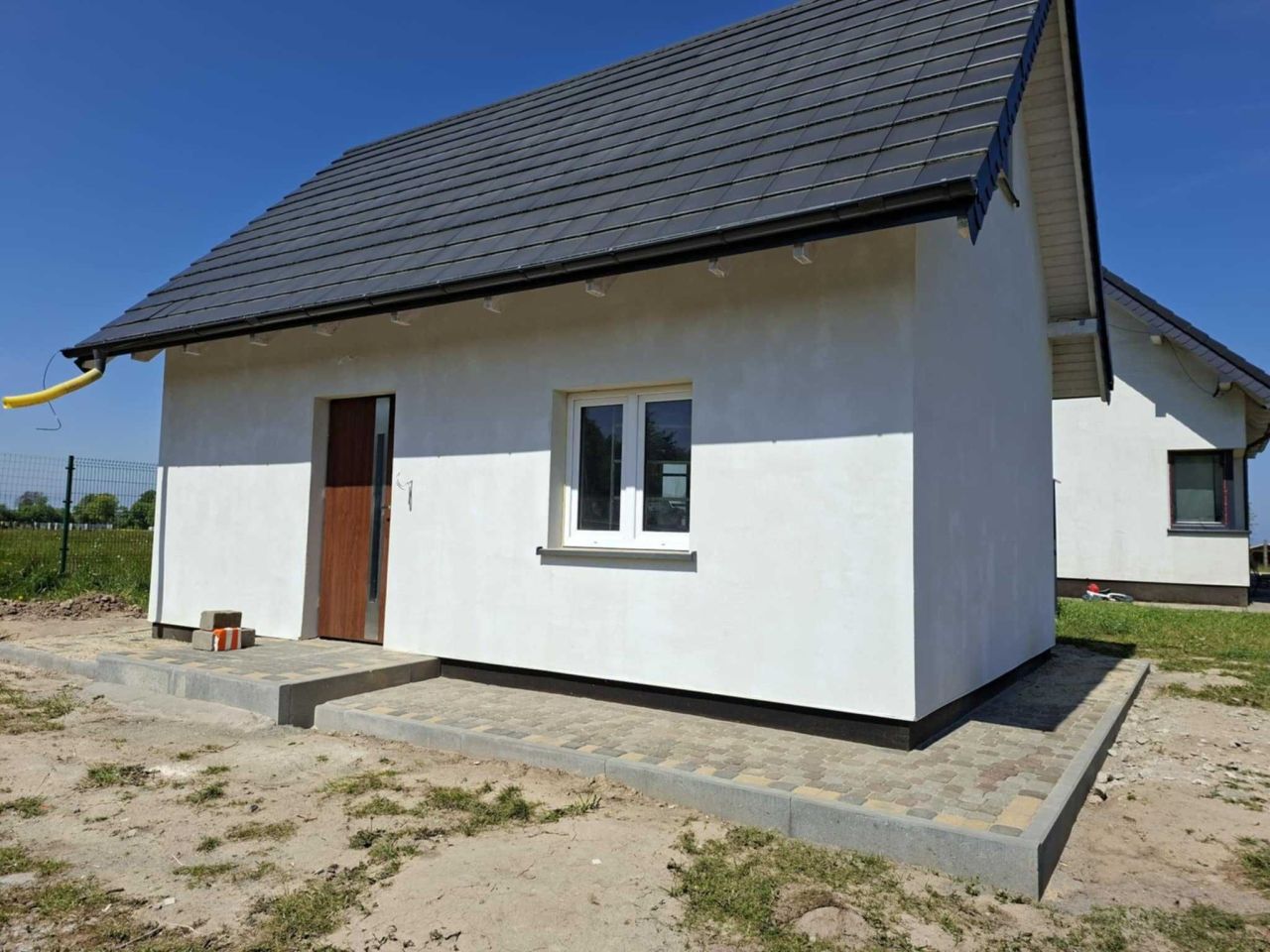 dom wolnostojący, 2 pokoje Werblinia