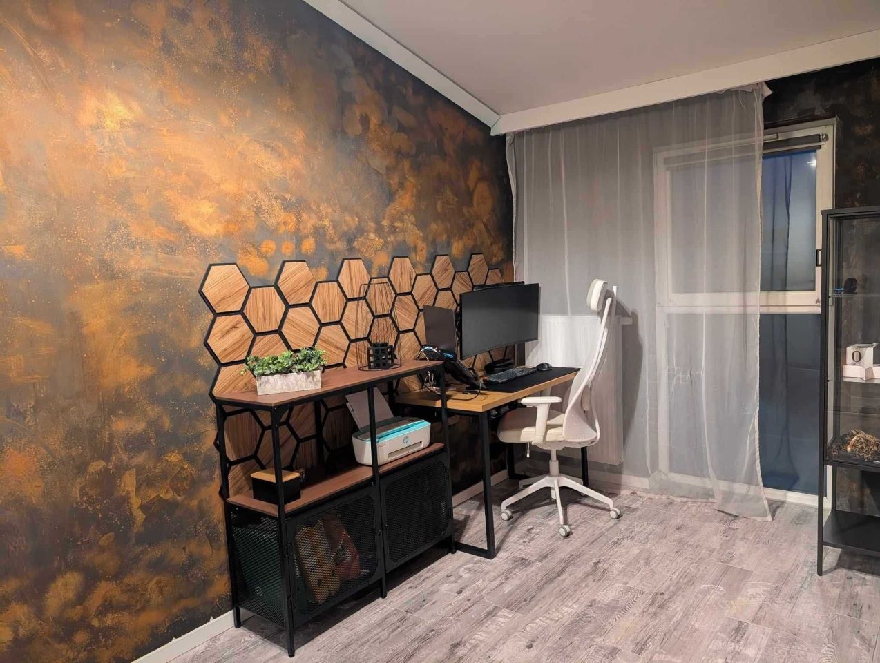 Mieszkanie 3-pokojowe Kiełczów. Zdjęcie 4