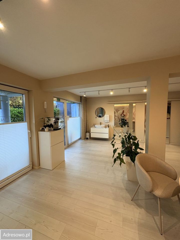 Lokal Gdynia Mały Kack, ul. Wzgórze Bernadowo. Zdjęcie 2