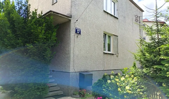 dom wolnostojący, 5 pokoi Piaseczno, ul. Adama Mickiewicza