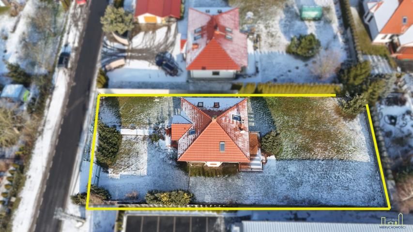 dom wolnostojący, 6 pokoi Komorowo, Komorowo. Zdjęcie 3