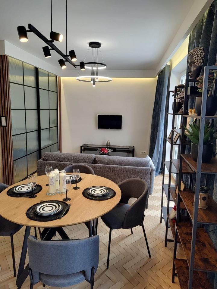 Mieszkanie 1-pokojowe Konstancin-Jeziorna Grapa, Wilanowska. Zdjęcie 2