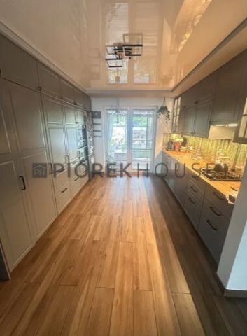 Mieszkanie 3-pokojowe Marki, ul. Krucza. Zdjęcie 2