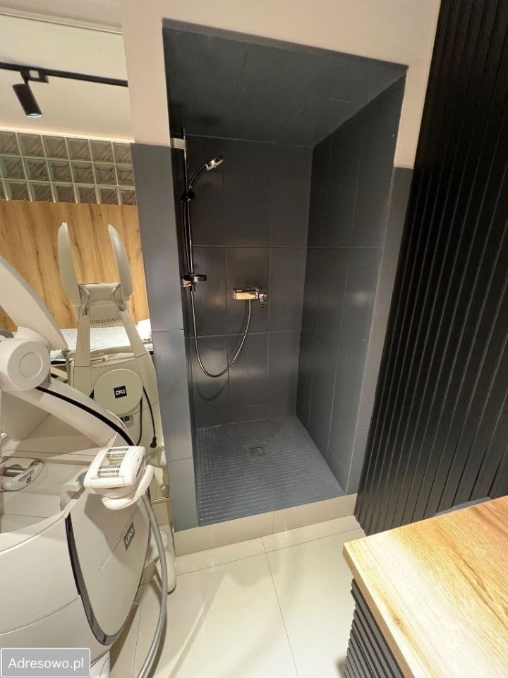 Lokal Katowice Śródmieście, ul. Księcia Józefa Poniatowskiego. Zdjęcie 10