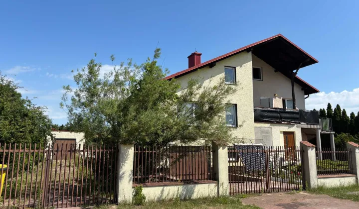dom wolnostojący Piotrków Trybunalski Wierzeje