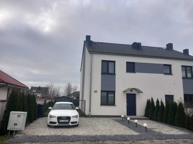 bliźniak Poklatki. Zdjęcie 1